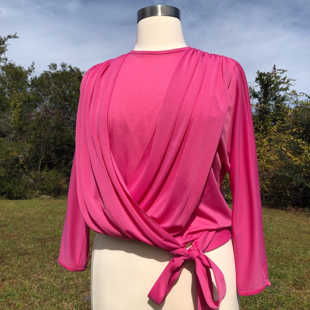 5/$25 Vintage 70’s Blouse